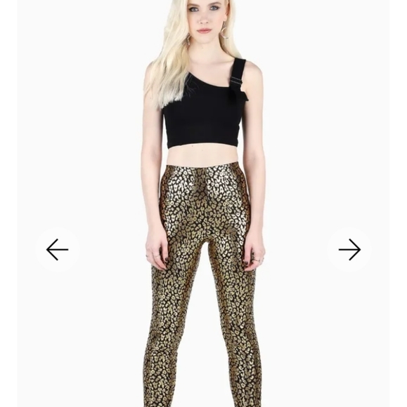 BLACKMILK Cheetah Gold High Waisted Leggings - Limited Edition! - Picture 3 of 12